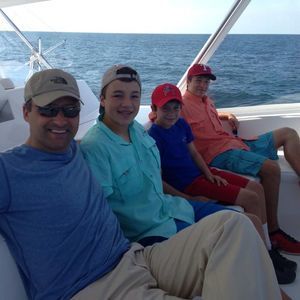 Meet your Posher, Candace